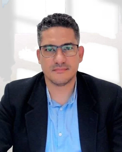 Oliver Pérez Jaén, arquitecto de datos y BI & AI Solutions Architect